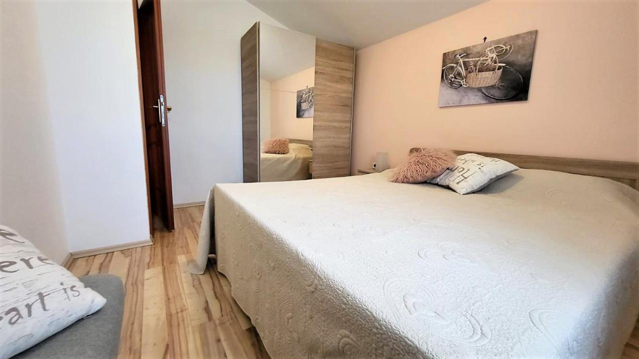 Villa Agava Умаг Екстериор снимка